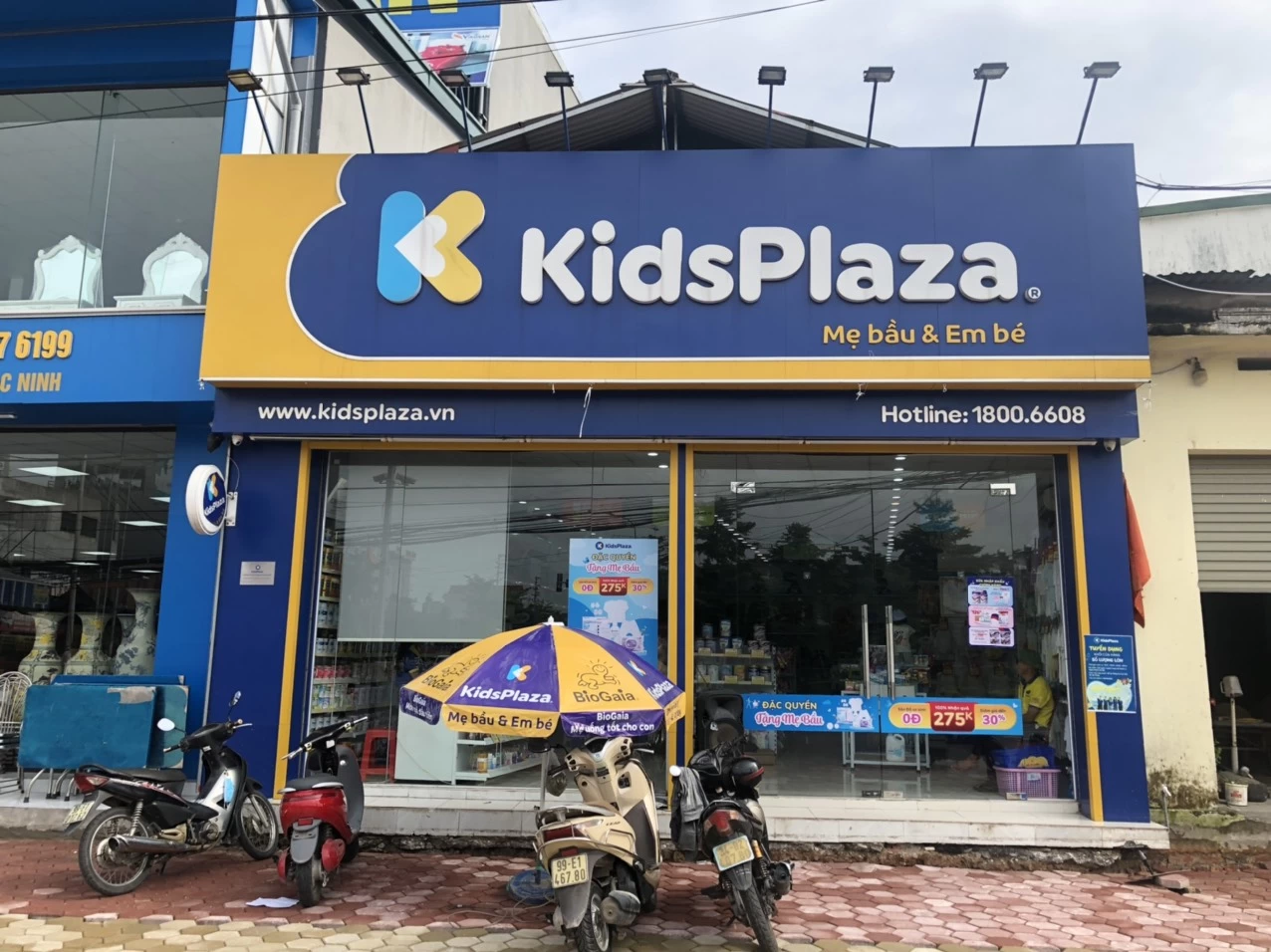 Công Trình Thi Công Cải Tạo Cửa Hàng Kidsplaza Quế Võ, Bắc Ninh